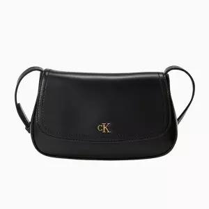 [Calvin Klein Jeans ACC](강남점)여성 하드웨어 모노그램 플랩 카메라 백(4F3421G-UB1)