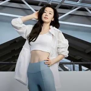 ANDAR 클리어 페더 미들 윈드자켓