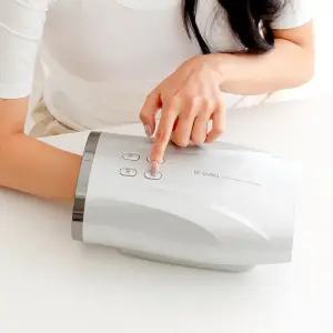 닥터웰 손마사지기 손가락 손목마사지기 공기압 온열 무선 안마기 DR-833 (실버)