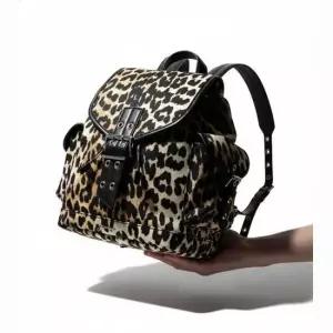 가니 MUST IT_ 25FW LEOPARD SMALL BUCKY NYLON BACKPACK A6617 943) 레오파드 버키 나일론 백팩 스몰)