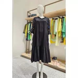 이월수량 베네통 슬리브 배색 롱 원피스 BAOPA4541A 2770441
