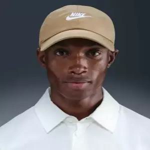 나이키 NIKE 클럽 언스트럭처드 퓨추라 워시 캡 - 파라슈트 베이지 화이트 FB5368-297