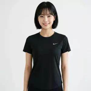 [나이키]나이키 데일리 여성 스위프트 드라이 핏 반팔 러닝 탑 HM9699-010