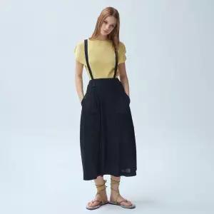 와이오와이 서스펜더 커브 플리츠 롱 스커트(2colors)_AK04WNPSK01 951793