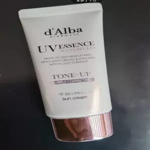 달바 워터풀 톤업 선크림 퍼플 50ml X 1개 (SPF50+ PA++++,혼합자차)