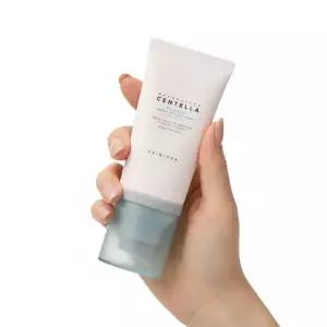 SKIN1004 마다가스카르 센텔라 히알루-시카 워터핏 선 세럼 50ml