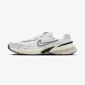 나이키 NIKE V2K 런 W - 서밋 화이트 퓨어 플래티넘 라이트 아이언 오어 메탈릭 실버 FD0736-100