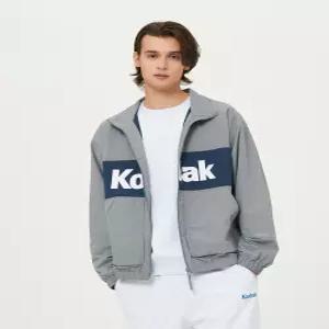 코닥 컬러블럭 우븐 빅로고 안감 자켓 GREY K5123EJKQ1GRY