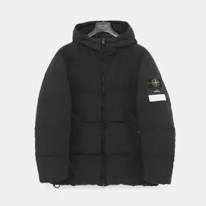 스톤아일랜드 26FW 와펜로고 클링클랩스 후드 패딩 남성 자켓 L2S154100037 S0A23 V0029