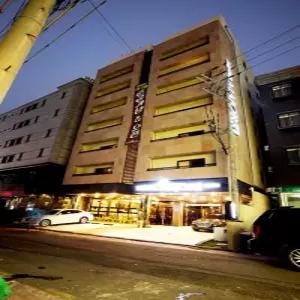 호텔 메이저 2(Hotel Major 2)