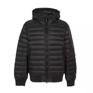 CP컴퍼니 [세일 시즌한정] 26FW 남성 패딩 점퍼 RCCMOW751A 110416A 999