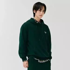 [하프클럽/체이스컬트]U 에센셜 레터링 후드티