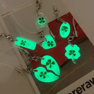 행운의 야광 네잎클로버 키링 21type/행운 클로버