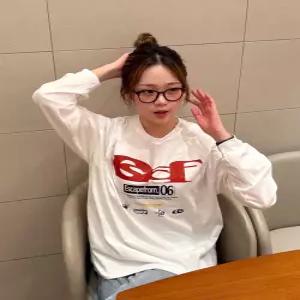 레드 ESCF 로고 콜라주 프린트 롱슬리브 화이트