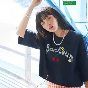 베네통 체리 자수 크롭 티셔츠 BATSB2631