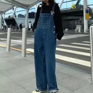 가을바지 여성 멜빵 청바지 트랜디 와이드핏 데일리 휴가룩