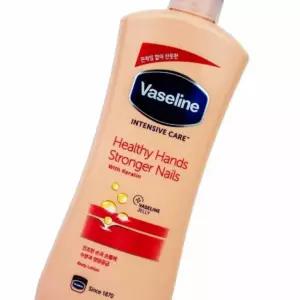 유니레버 바세린 인텐시브케어 헬씨 핸드 앤 스트롱거 네일 로션 600ml
