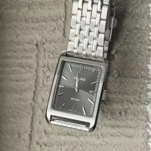 CASIO 카시오 MTP-B215D-8A 레트로 빈티지 스퀘어 메탈시계