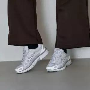 [나이키] P-6000 데일리 운동화 스니커즈 FV6603-101