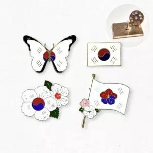 태극기 뱃지 미으 외국인 친구 선물 전역 트레이딩