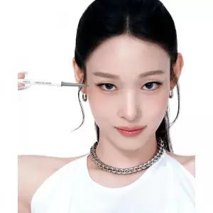 클리오 샤프 쏘 심플 워터프루프 펜슬라이너24AD