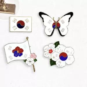 태극기 뱃지 외국인 친구 선물 전역 한국 기념품 LWE6DA49 가방 패션브로치