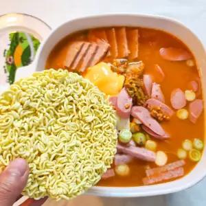 부대찌개 햄폭탄 이태원식 부대전골 찜 밀키트 햄가득
