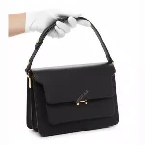 마르니 MUST IT_ Reorder Trunk Bag SBMPN09NO1 LV589 ZN99N 트렁크백 미디움