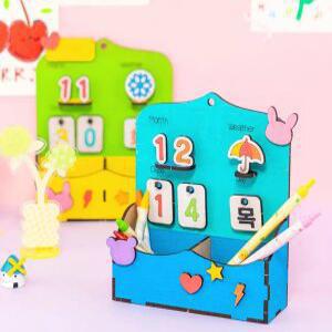 J2K 캘린더 만년달력 DIY 탁상 만들기 책상 다용도 수납
