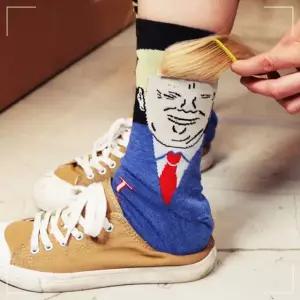 선물 캐릭터 2color 웃긴 독특한 특이한 양말 트럼프 OWB10CA0