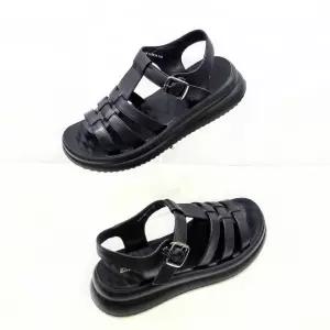 여성캐주얼와이드통굽샌들 높이4cm MXC25038CGN