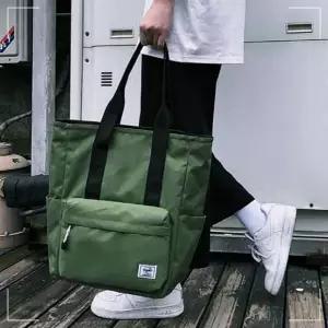 남자 남녀공용가방 남성쇼퍼백 데일리 대학생 개강룩코디 가방선물 캐주얼숄더백 새학기가방 28HWB4237E