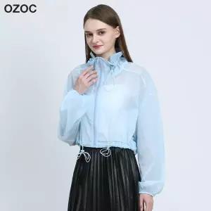 [오조크(OZOC)] 크롭 하이넥 긴팔바람막이 (택가격 157000원)