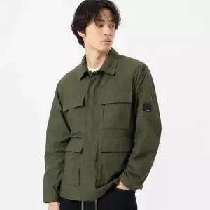 CP컴퍼니 Twill Medium Jacket 19CMOW070A 110305G 683) 트윌 미디엄 자켓)