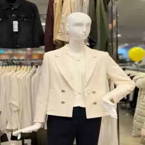 조이너스_노원점 여성 더블단추 정장자켓 JADW9WJK110