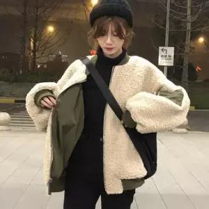 친절한탄씨 아이보리 양털 카키 리버시블 양면 여성 자켓 루즈핏 후스레이디 데일리 겨울잠바