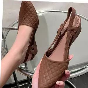 여성 미들굽 웨지힐 젤리슈즈 체크패턴 뾰족코 4cm