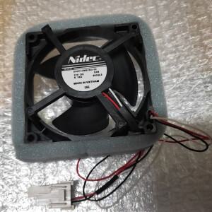 U92C12MS1B3-52는 냉장고 냉각 팬 Nidec 12V 0.16A 9CM