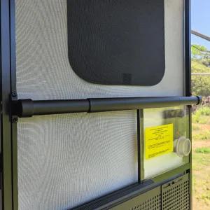 세이프너 알루미늄 RV 스크린 도어 핸들 그립 바 트레일러 진입 지원을 위한 조절식 캠퍼 크로스 액세서리