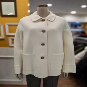 [BCBG]BCBG 딘트리리버 자켓 B4W9J120