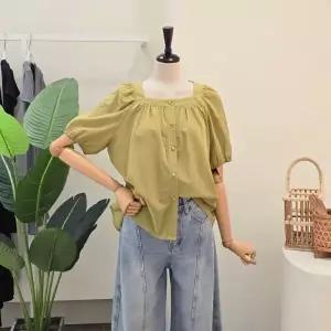 [포커스]FM6E3BL34293_셔링 스퀘어넥 A라인 블라우스