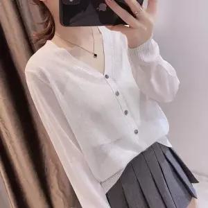 친절한탄씨 비치는 여리여리 파스텔 베이직 브이넥 긴팔 가디건 비치는가디건 여름가디건 기본가디건