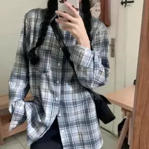 TIMEPURE 남녀 공용 오버핏 체크 셔츠 데일리 셔츠 코디 오버사이즈 긴팔 셔츠 실루엣 편안함 캐주얼 룩 통