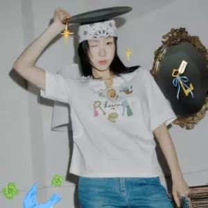 올리비아로렌 [보니룸 콜라보] 해피 올리데이 티셔츠_ 신선도원몰 VOCAS5M4381