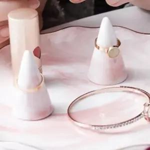 원뿔 반지케이스 1+1 반지보관 반지보석함 반지꽂이 세라믹 반지진열대