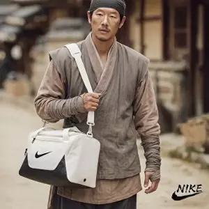 [나이키]나이키 더플백 브라질리아 여행 헬스 캠핑 운동 축구 가방 XS 24L IB4398-072