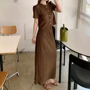 [하프클럽/]여자 롱 클래식 엠보 링클 일자 스커트 치마