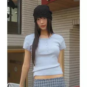 매장정품 WHO.A.U Eyelet Henry Neck T-shirt / WHRAG2532F