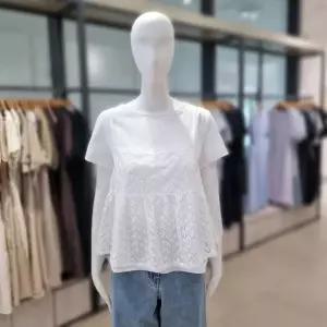 일부수량 온앤온 레이스 뷔스티에 세트 반팔 티셔츠NJW6ME596 2774949
