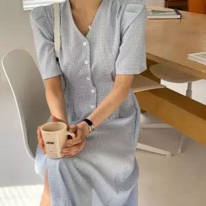 친절한탄씨 여성 깅엄체크 브이넥 버튼 롱원피스 여름원피스 코튼소재 허리라인 다리라인 오피스룩